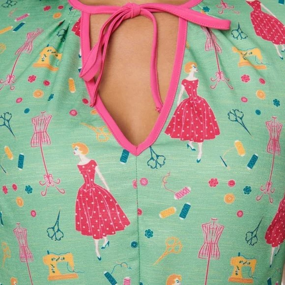 Unique Vintage 1940s Retro Sewing Print Dahlia Swing Dress - Picture 4 of 8